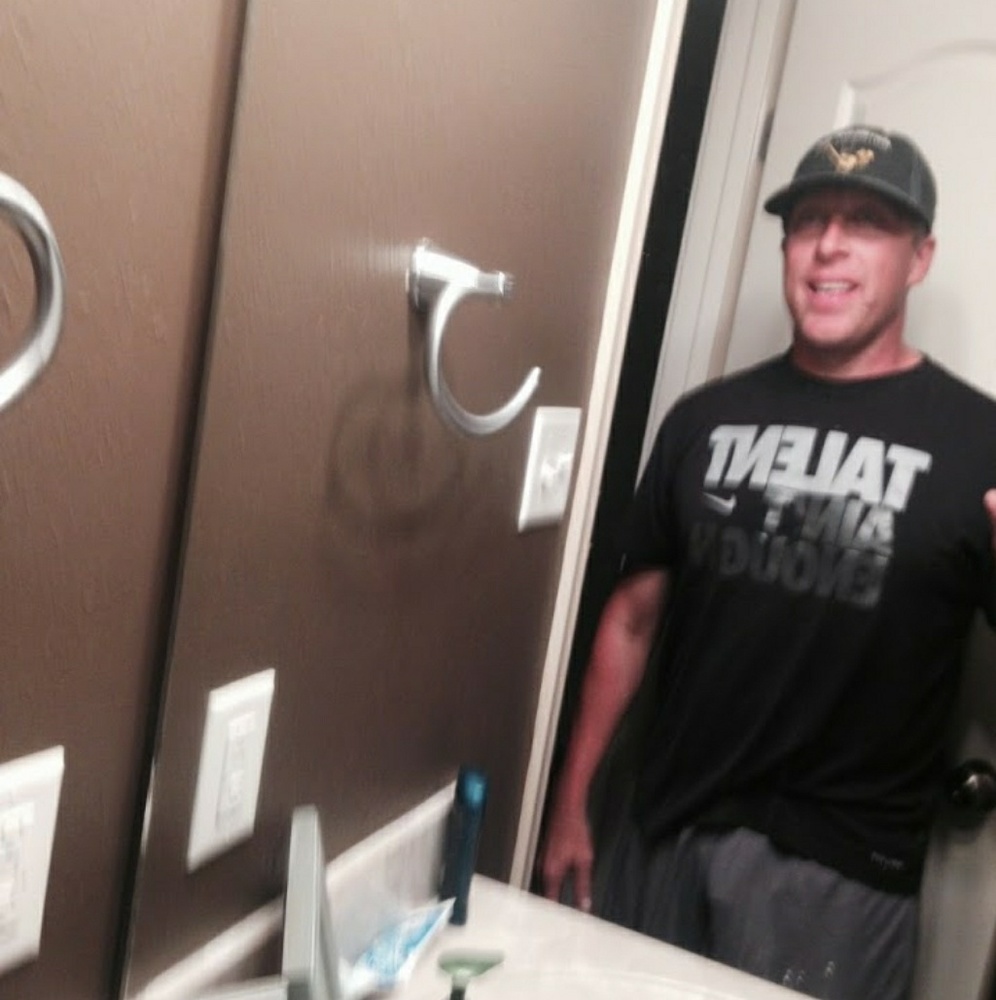 Meet your Posher, Todd